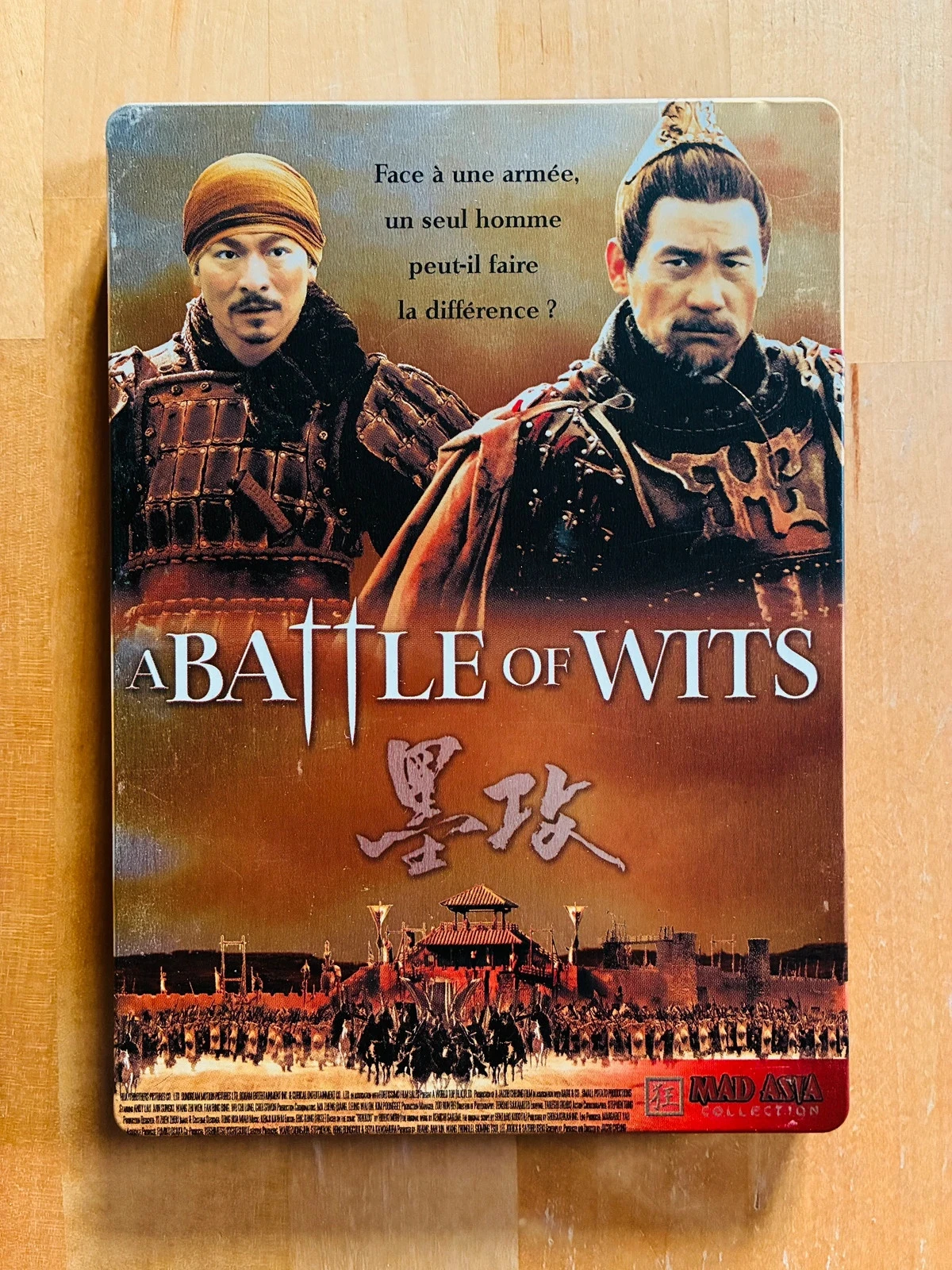 Steelbook DVD A battle of wits.